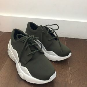 Jeffrey Campbell hunter green sneakers !💚